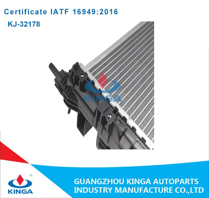 Auto Parts Radiator For CHEVROLET CAPTIVA 2.2D`12-MT