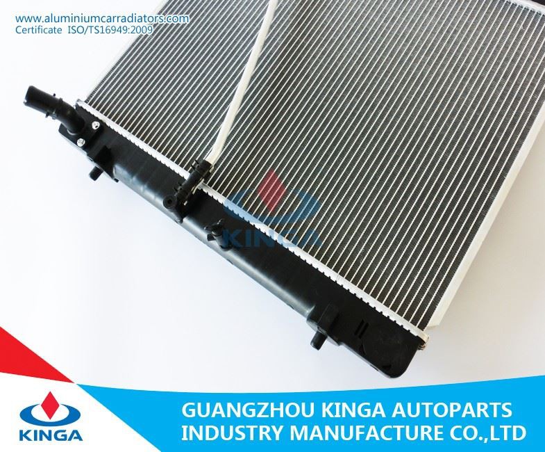 Radiator For Toyota Hiace 2005 2013 5L Diesel