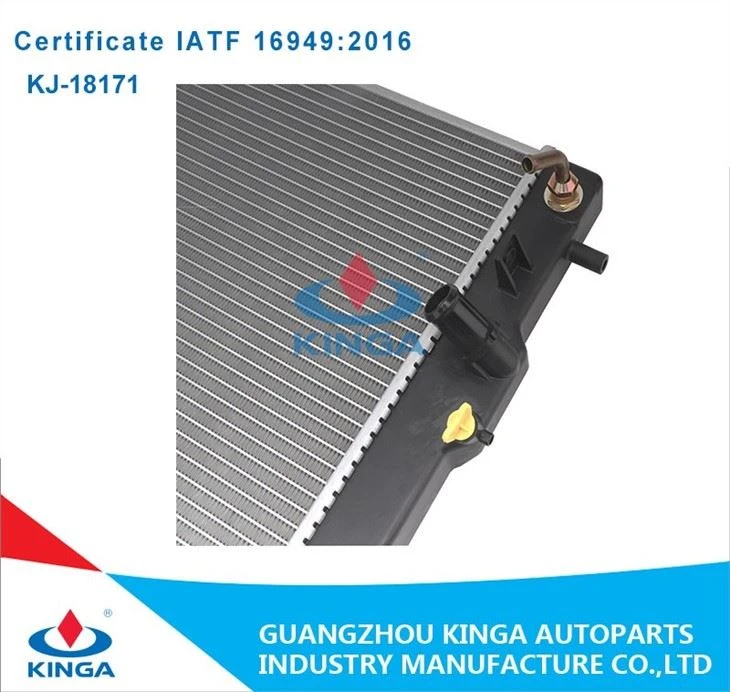 High Performance Auto Radiator For SUZUKI EVERY`15-AT